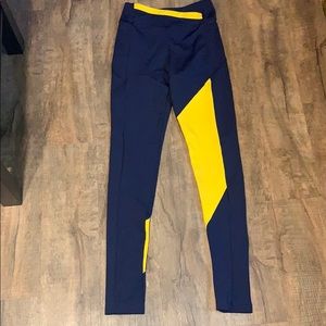 Gymshark color block leggings. Worn 4-5 times